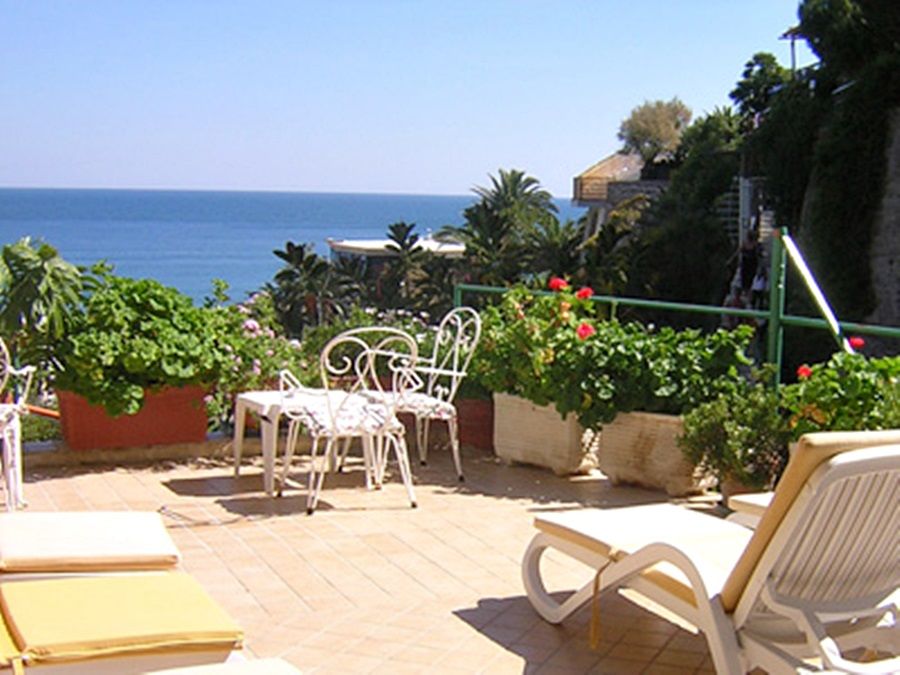 Hotel Villa Franz Sant'Angelo (Isola d'Ischia) Exterior foto