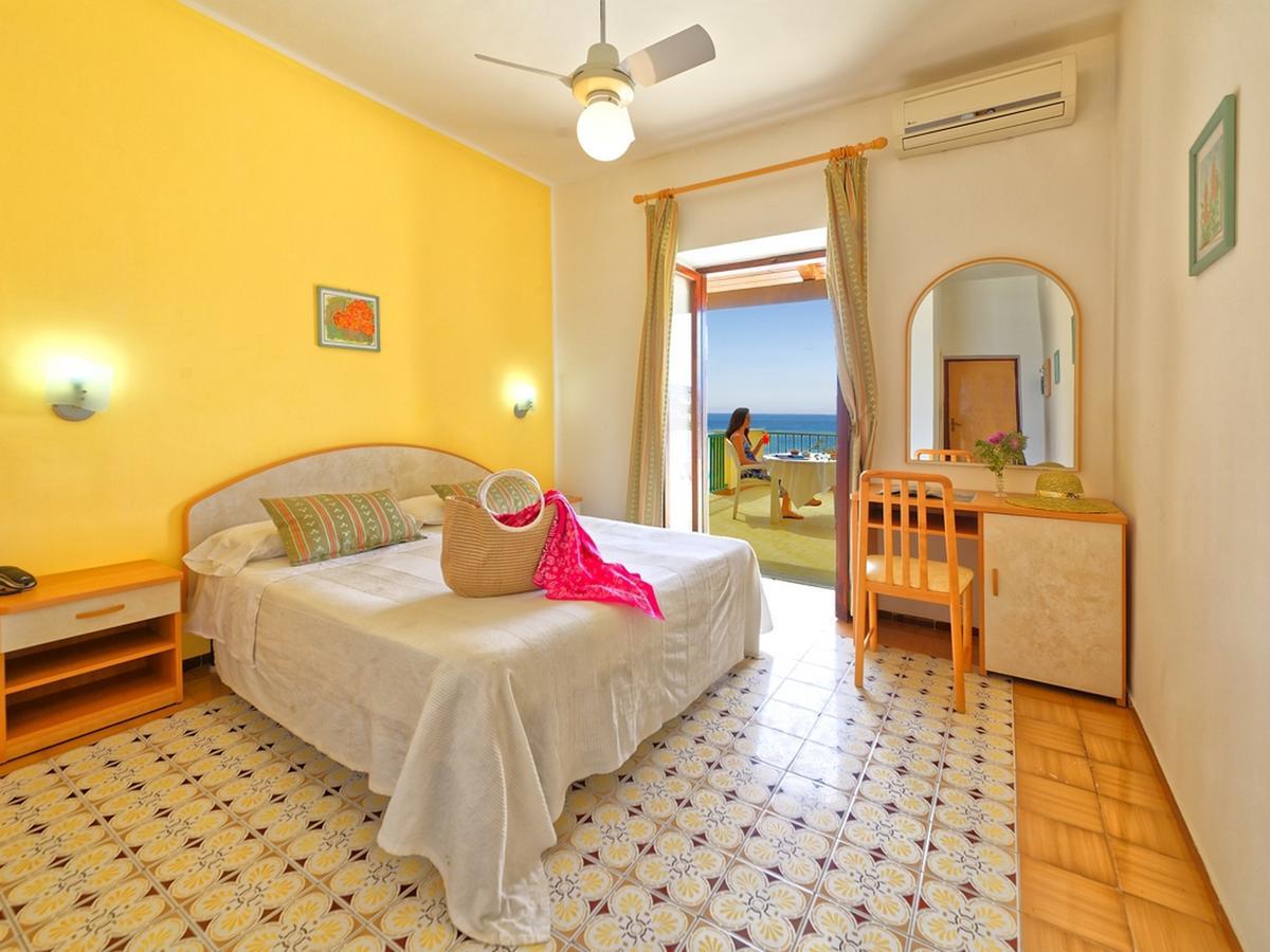 Hotel Villa Franz Sant'Angelo (Isola d'Ischia) Exterior foto